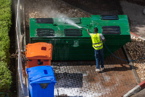 Best Pressure Washing Services for Businesses  in Lansing, MI